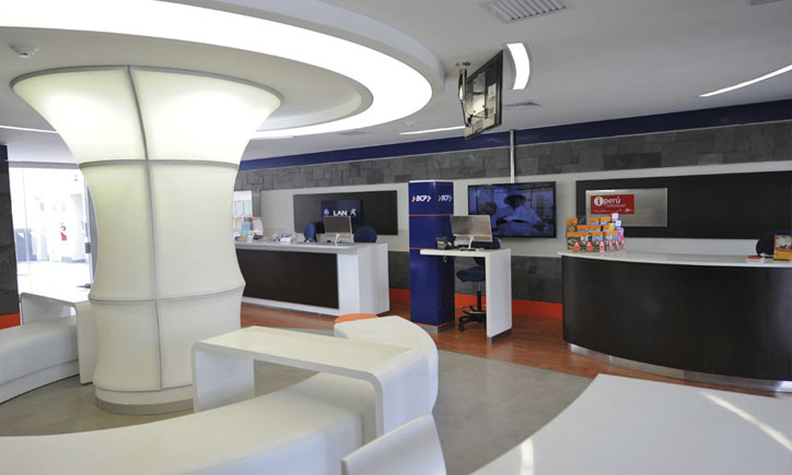 Travelers Point Cuzco BCP foto interior sala