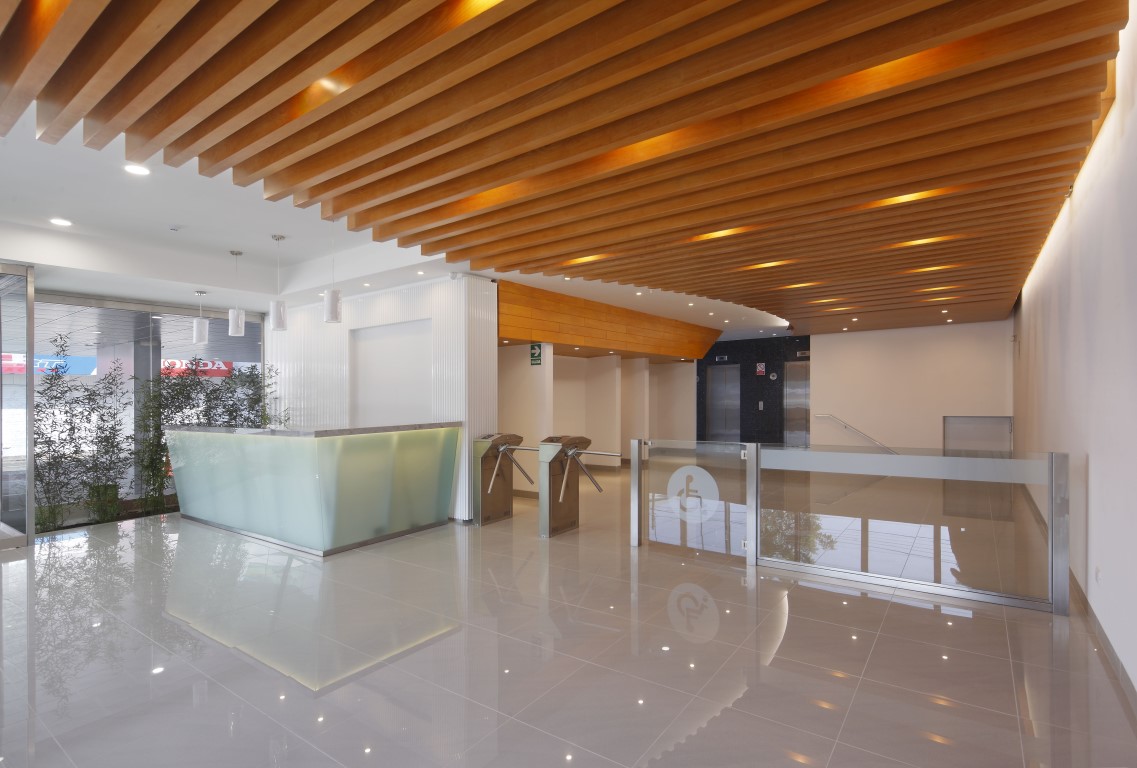 Foto Centro Empresarial Narciso de la Colina en Miraflores Lima, Perú