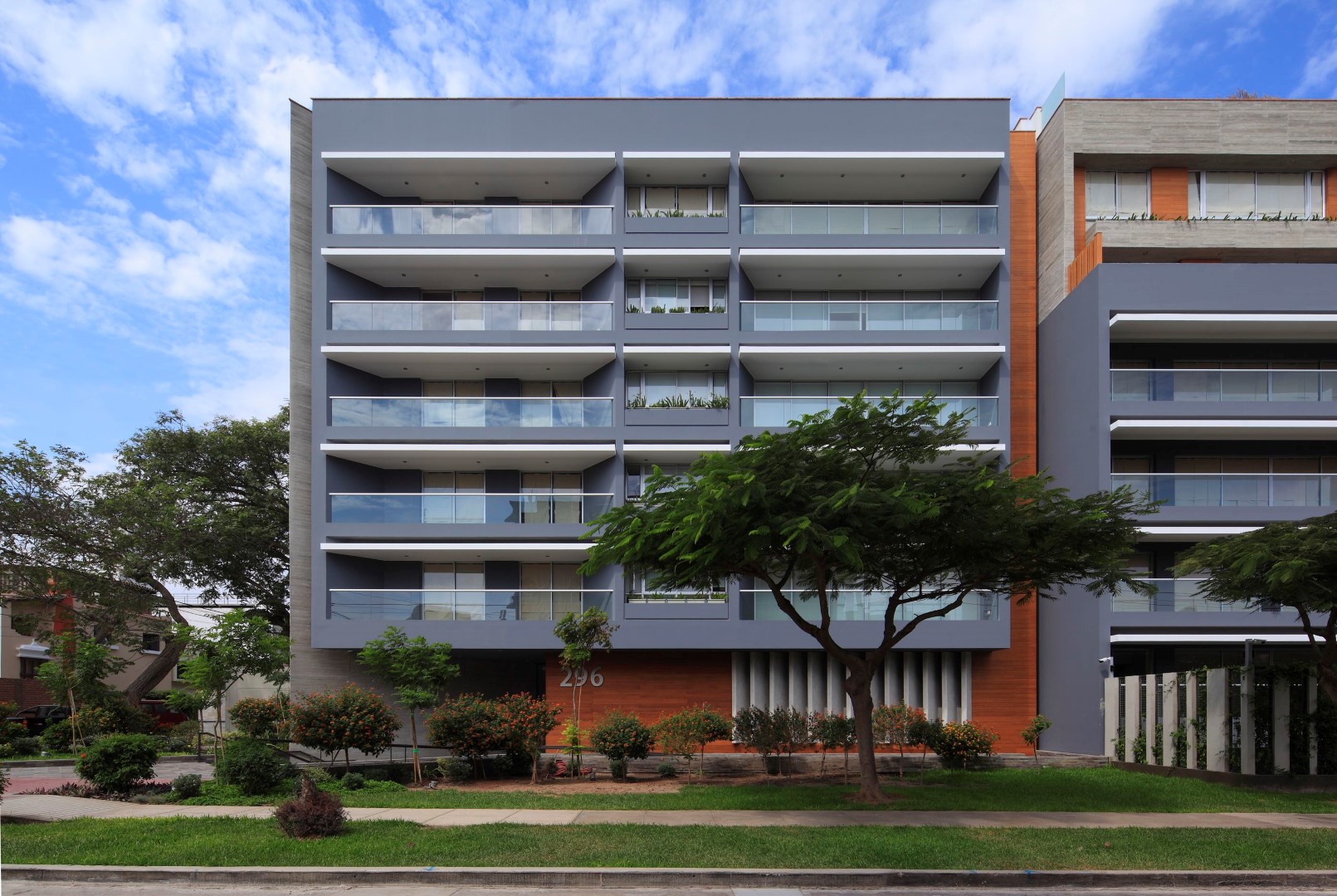 Edificio Multifamiliar Central Park, San Isidro para Inmobiliaria Volterra por Vértice Arquitectos