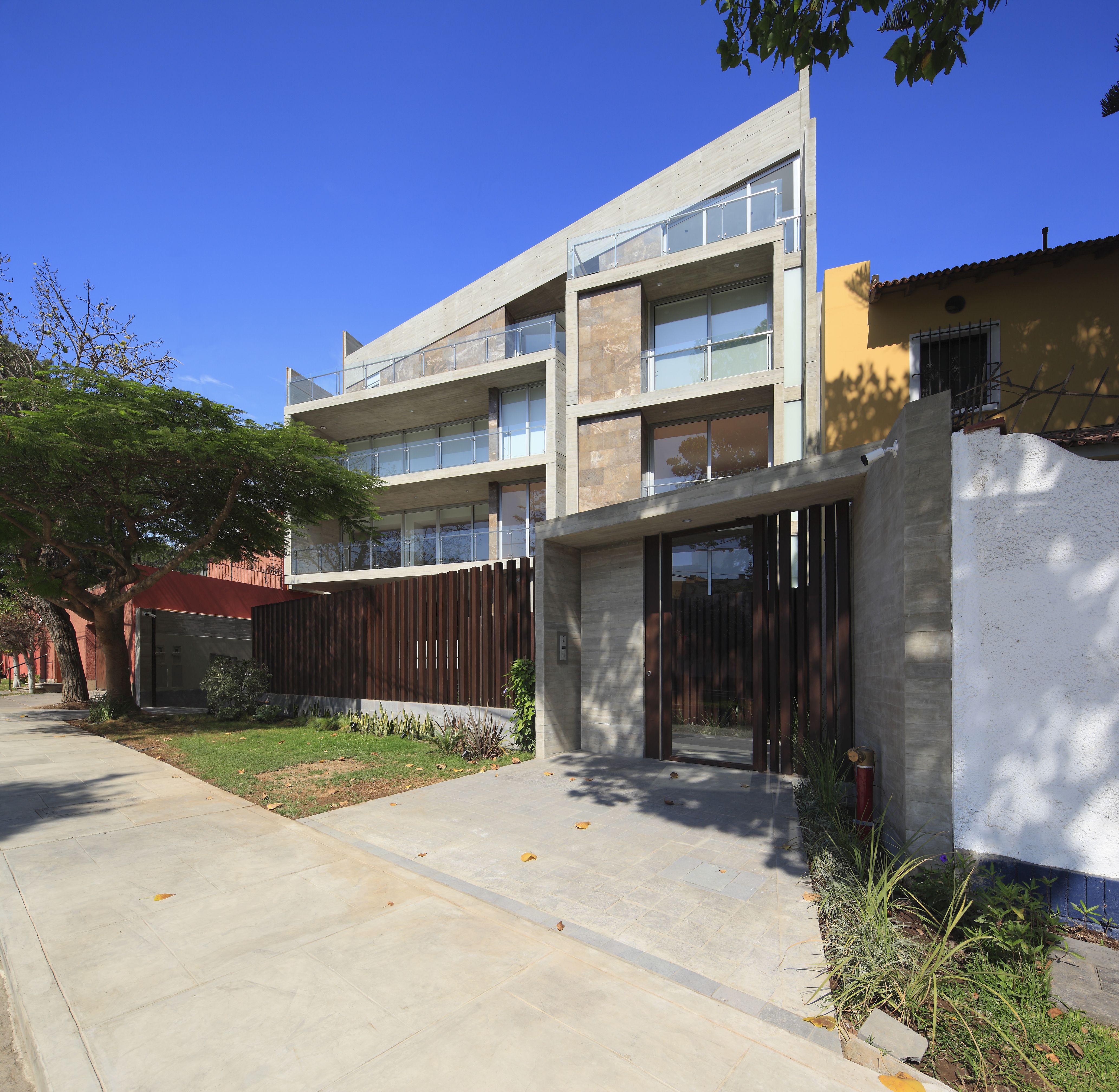 Edificio Huallamarca en San Isidro