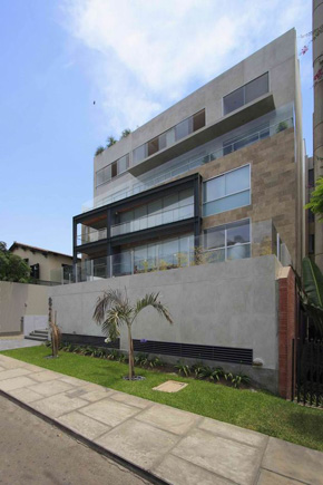 Edificio Nicolás de Rivera, San Isidro