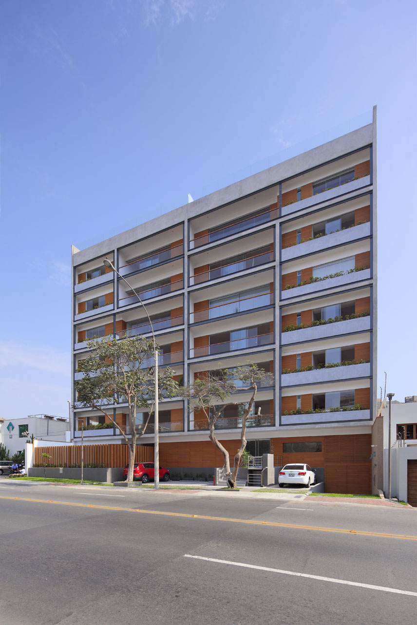 Edificio Basadre, San Isidro