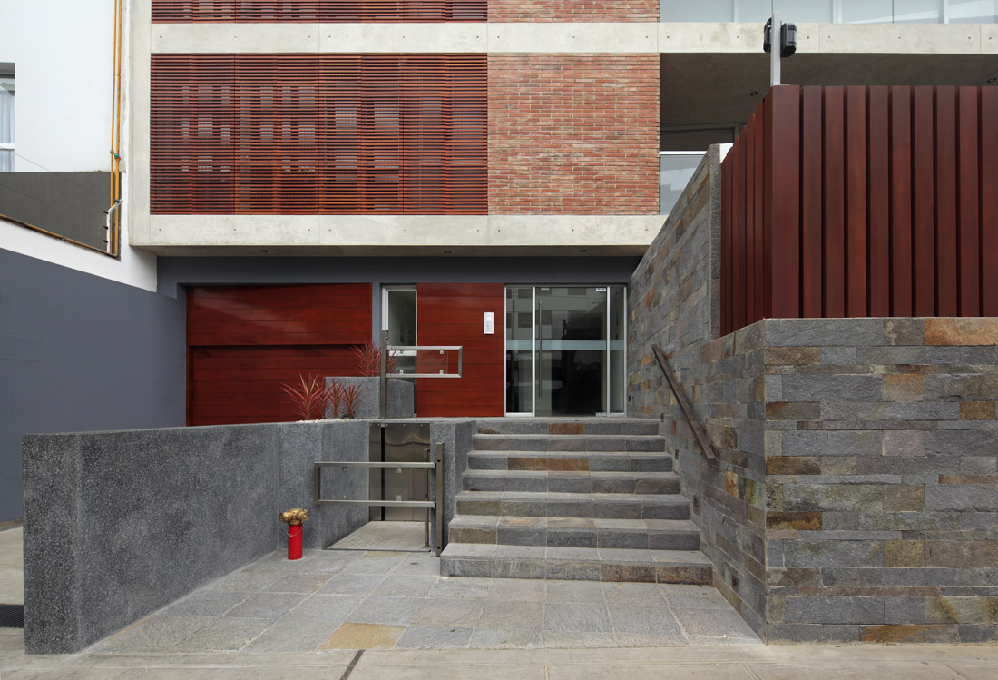 Edificio Multifamiliar Laurea en Avenida Angamos San Isidro por Vértice Arquitectos