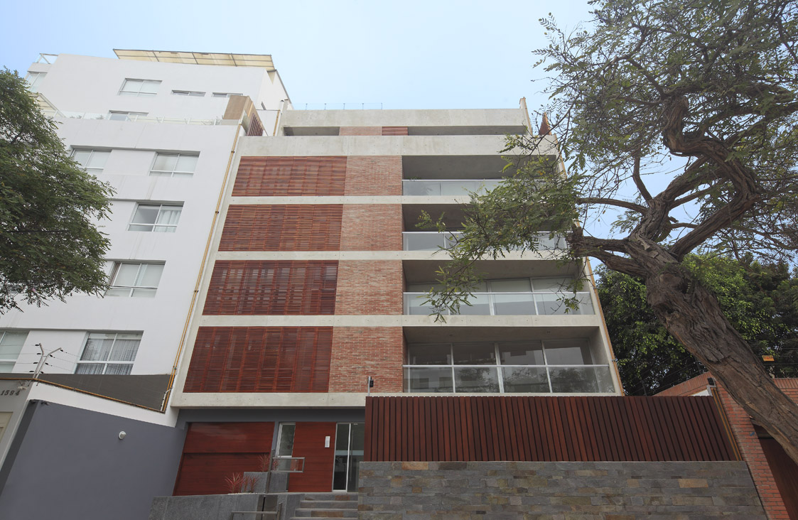 Edificio Multifamiliar Laurea en Avenida Angamos San Isidro por Vértice Arquitectos