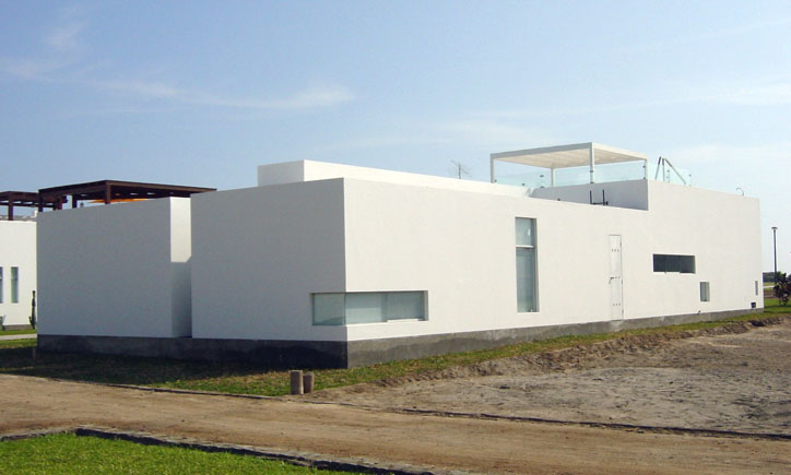 Foto fachada trasera