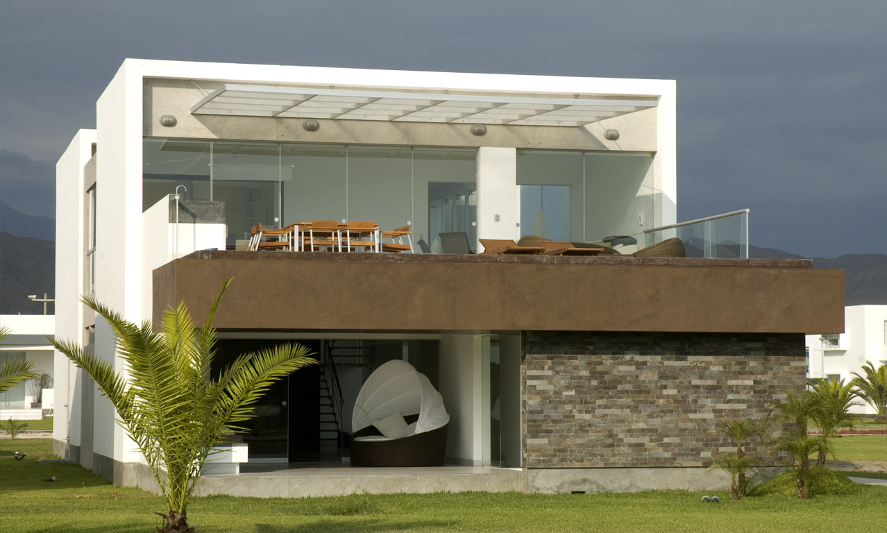 fachada casa B31 Casa de Playa en Bora Bora Lima Perú por Vértice Arquitectos
