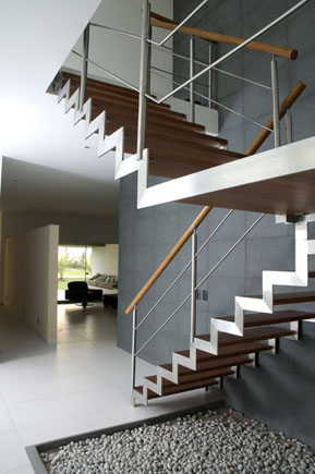 Foto esclera interior B31  Casa de Playa en Bora Bora Lima Perú por Vértice Arquitectos