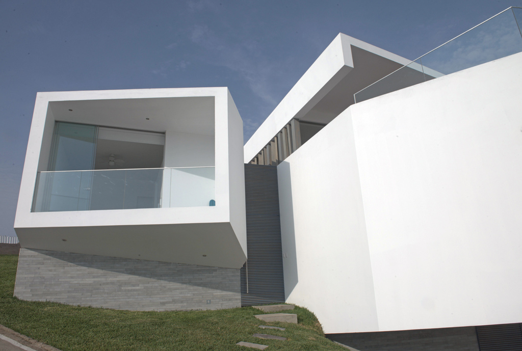 Casa Lomas J4 foto ingreso