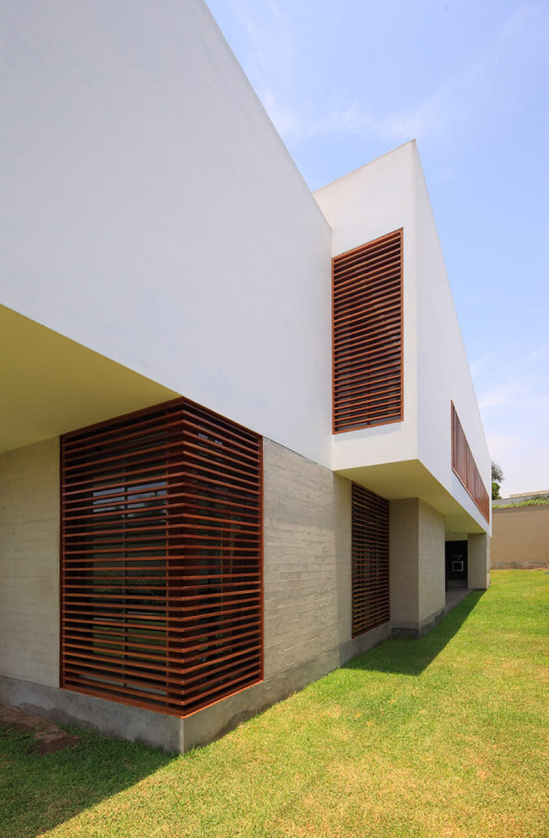 Foto detalle lateral casa el Bucaré